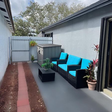 Amazing & Cozy Duplex Near Zoo Miami ! Villa Kültér fotó