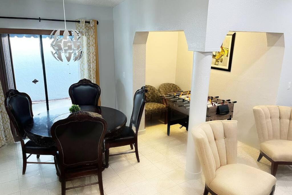 Amazing & Cozy Duplex Near Zoo Miami ! Villa Kültér fotó