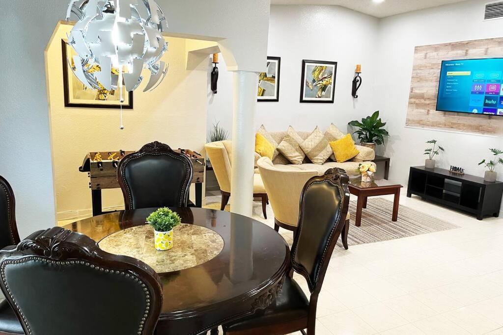Amazing & Cozy Duplex Near Zoo Miami ! Villa Kültér fotó