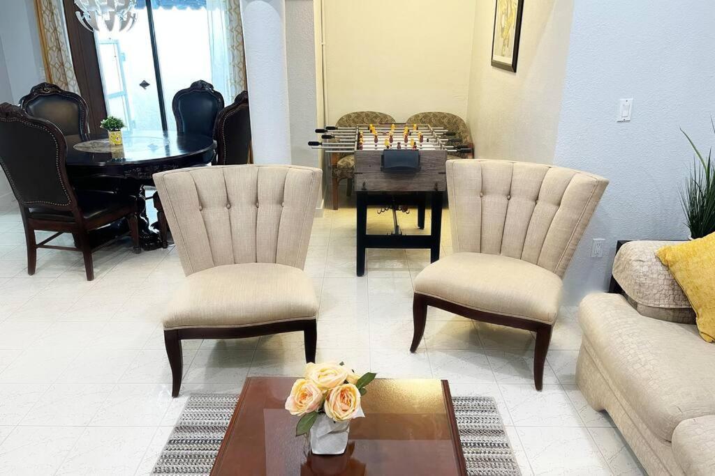 Amazing & Cozy Duplex Near Zoo Miami ! Villa Kültér fotó