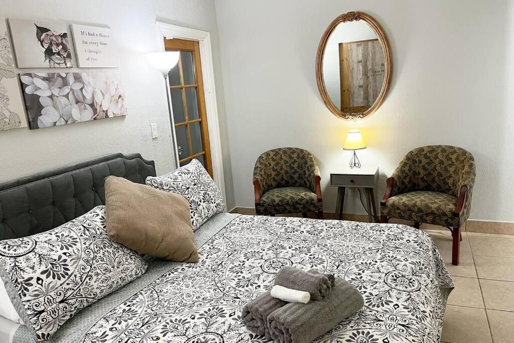 Amazing & Cozy Duplex Near Zoo Miami ! Villa Kültér fotó