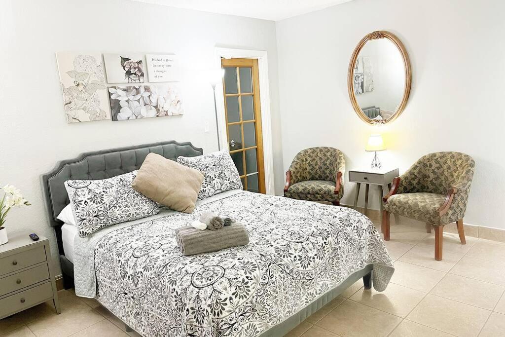 Amazing & Cozy Duplex Near Zoo Miami ! Villa Kültér fotó